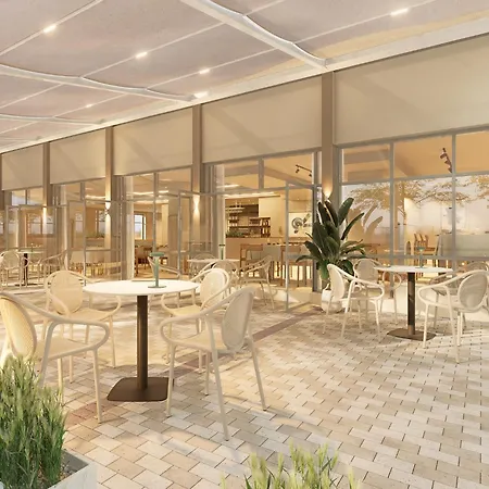 Ruegen Ifa, דירה