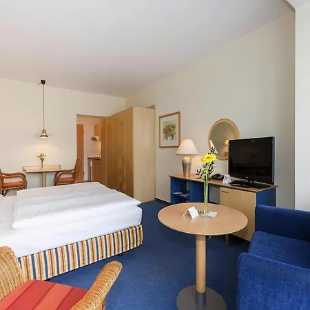 Ruegen Ifa, דירה בינץ