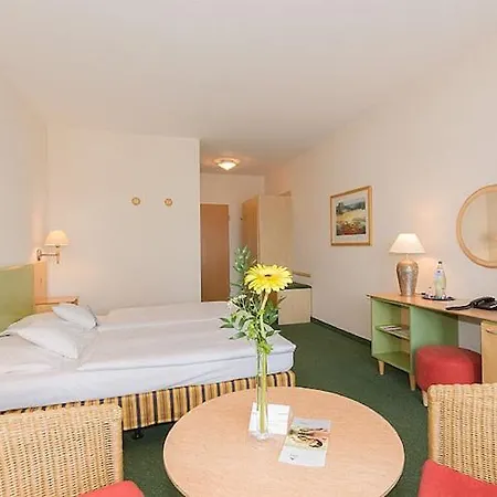 Ruegen Ifa, Binz