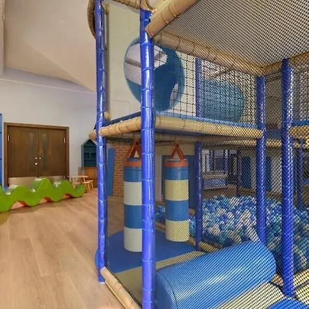 Ruegen Ifa, Apartmán