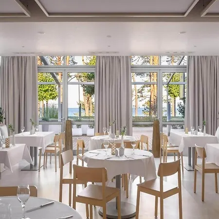 Appartements Im Ferienpark Ruegen In Binz *